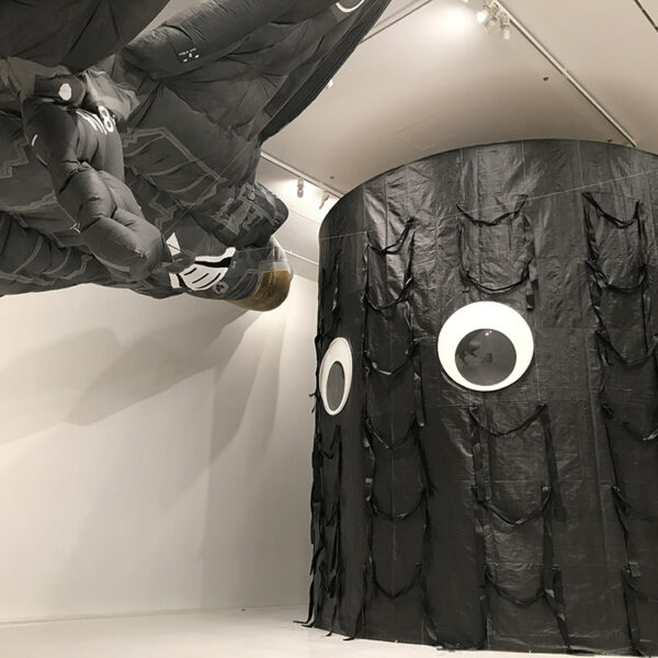 展覧会「ラブラブショー２」会場設営